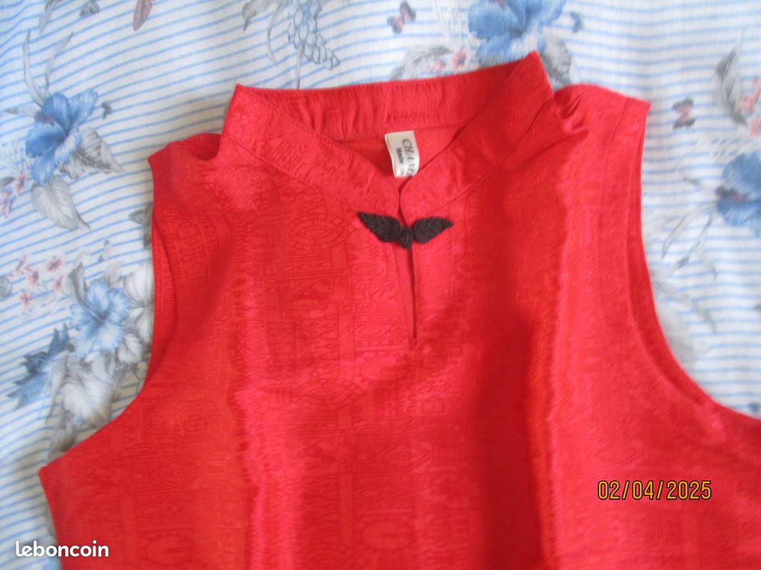 TRES JOLI HAUT d'ETE FEMME EN SOIE ROUGE T.40/L NEUF (image 2)