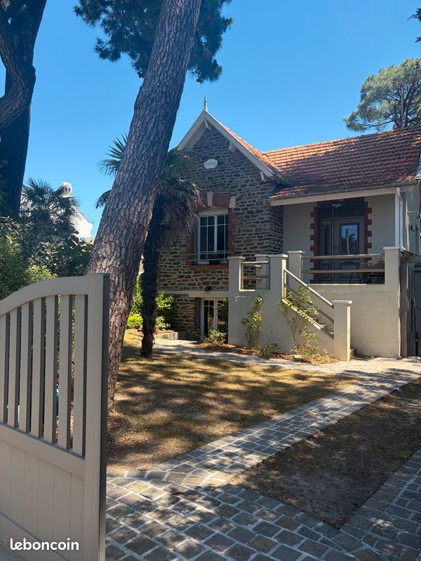 Maison 7 pièces 160 m² · à Saint-Michel-Chef-Chef · 160 m² · 729 000 €