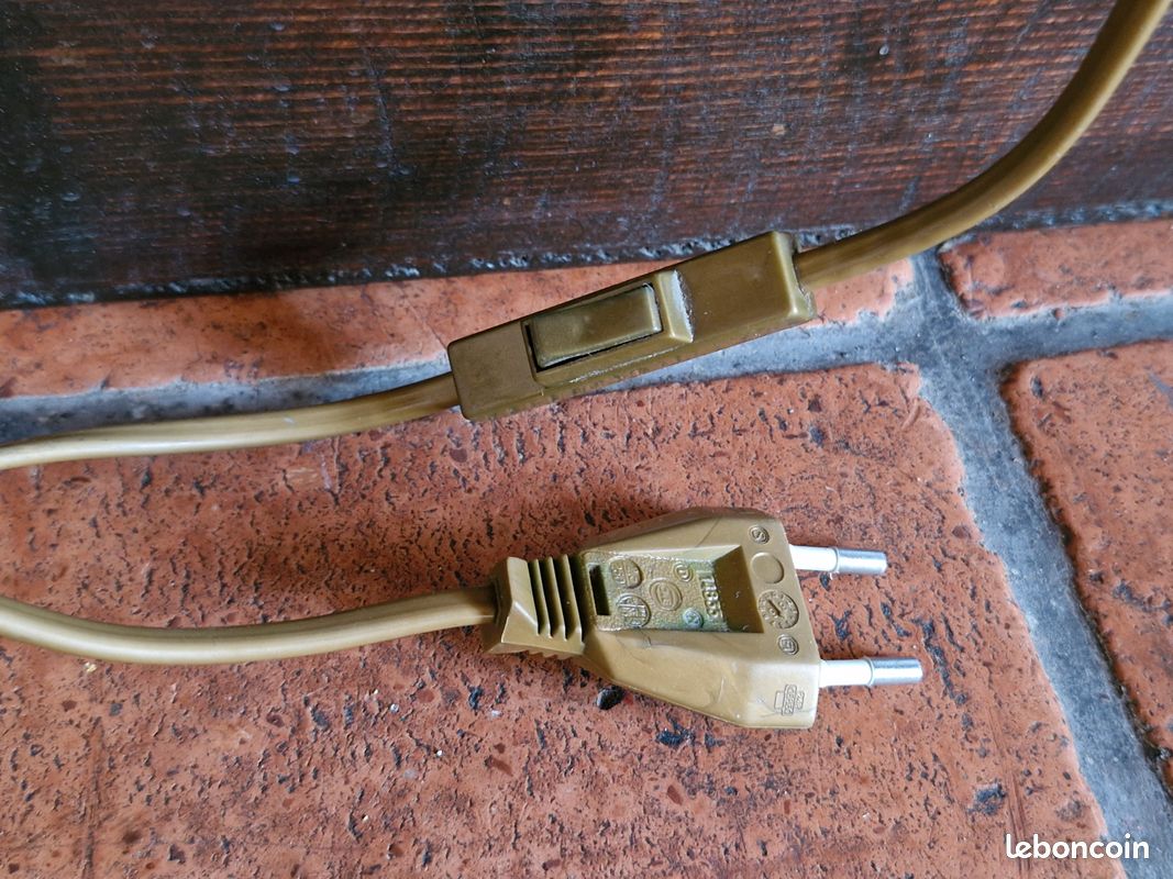 Lampe vintage 70's Pied en grés - Abat-jour en laine tissée (image 7)