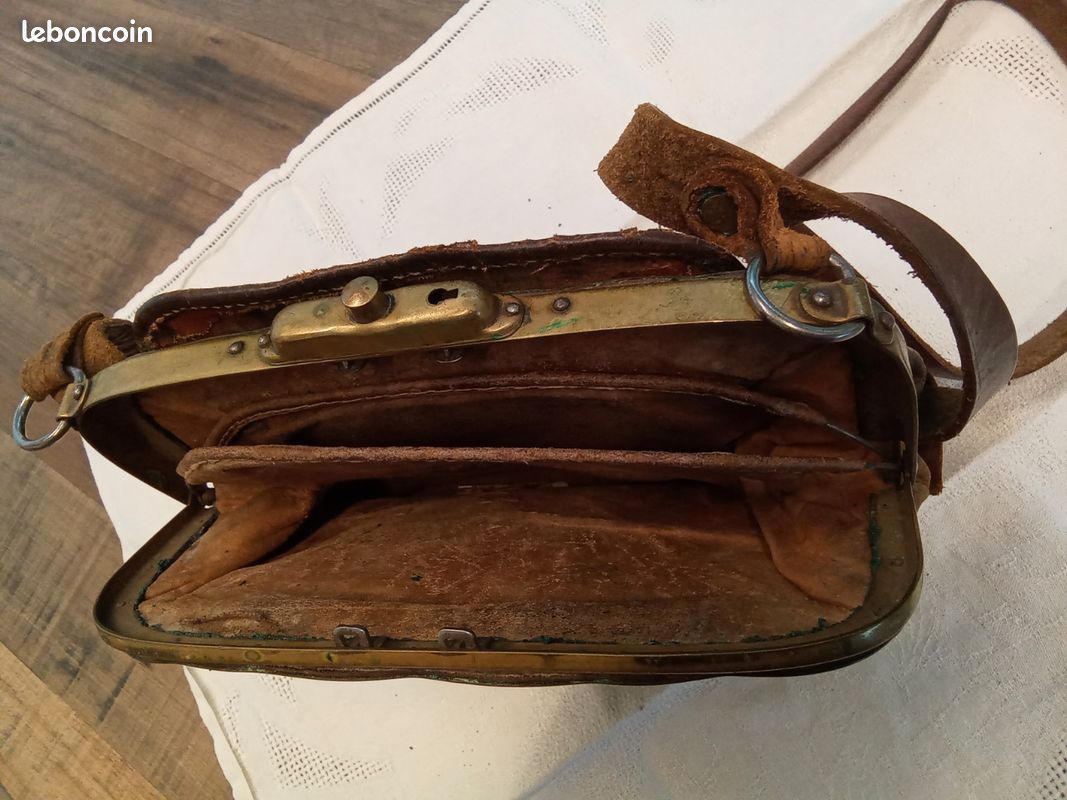 Sacoche Appareil Photo Cuir Marron – West Germany – Vintage – Occasion