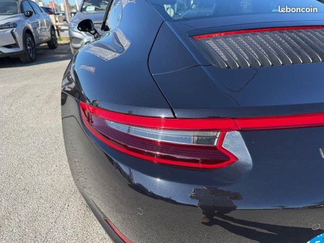 Porsche 911 Carrera 4 GTS PDK,LIFT,SIEGES CHAUFFANTS, CAMERA DE RECUL, TOE ETC... (image 14)