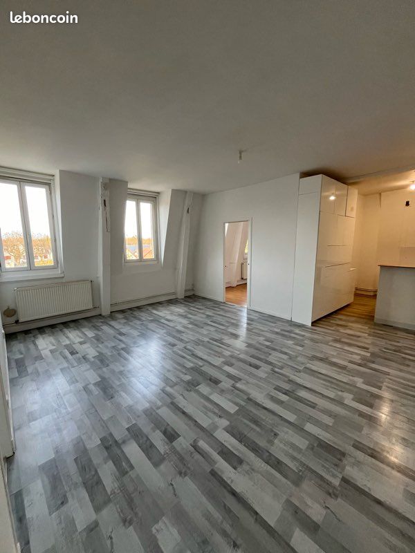 Appartement 3 pièces 61 m² · à Noyon · 61,3 m² · 650 €
