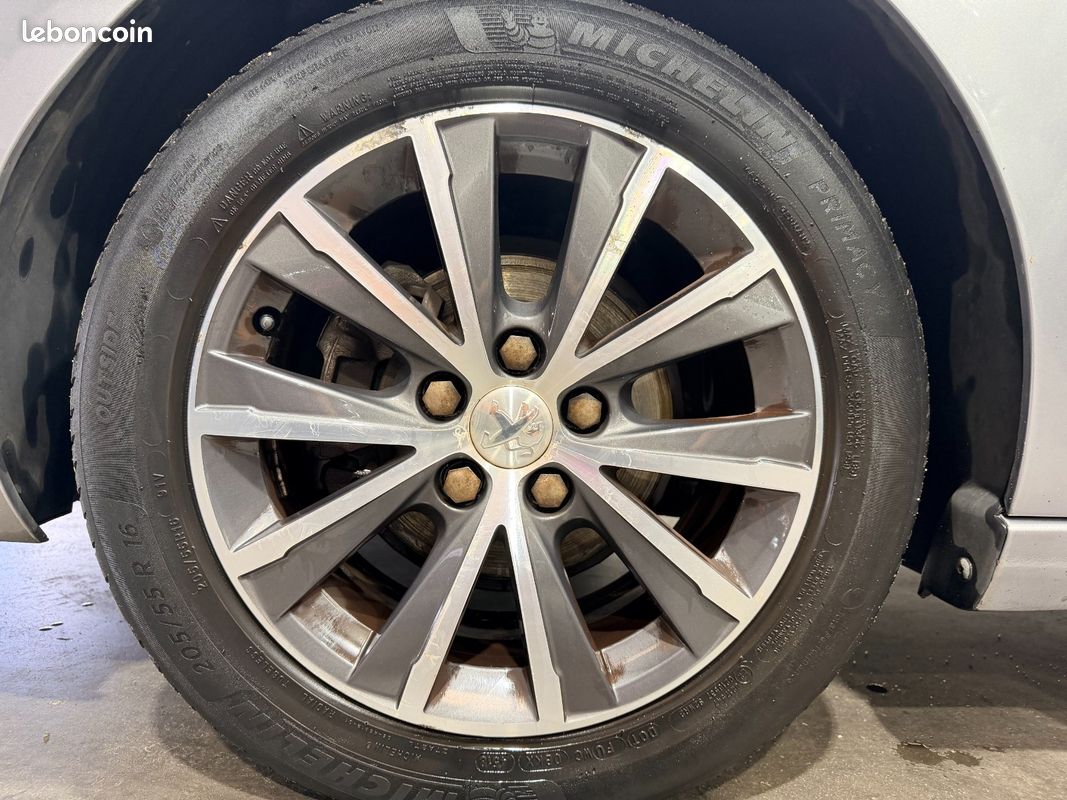 Peugeot 308 Style (image 25)