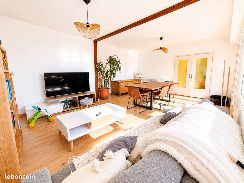 Maison 4 pièces 87 m² · à Montfort-sur-Meu · 87 m² · 223 000 €