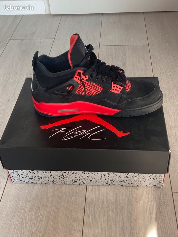 Jordan 4 red thunder (image 1)