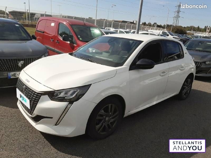 Peugeot 208 PureTech 100 S&S BVM6 Style (image 20)
