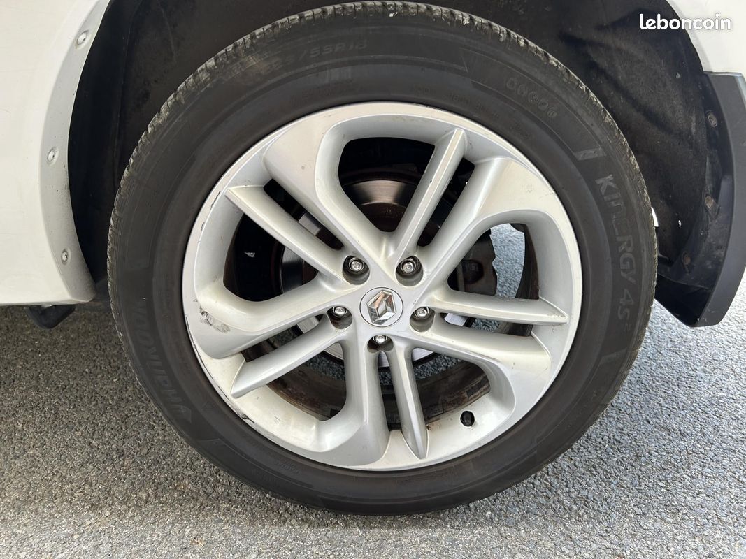 RENAULT KOLEOS 2.0 dCi FAP - 150 - BVA 4x4 Euro 5 Bose Edition (image 19)