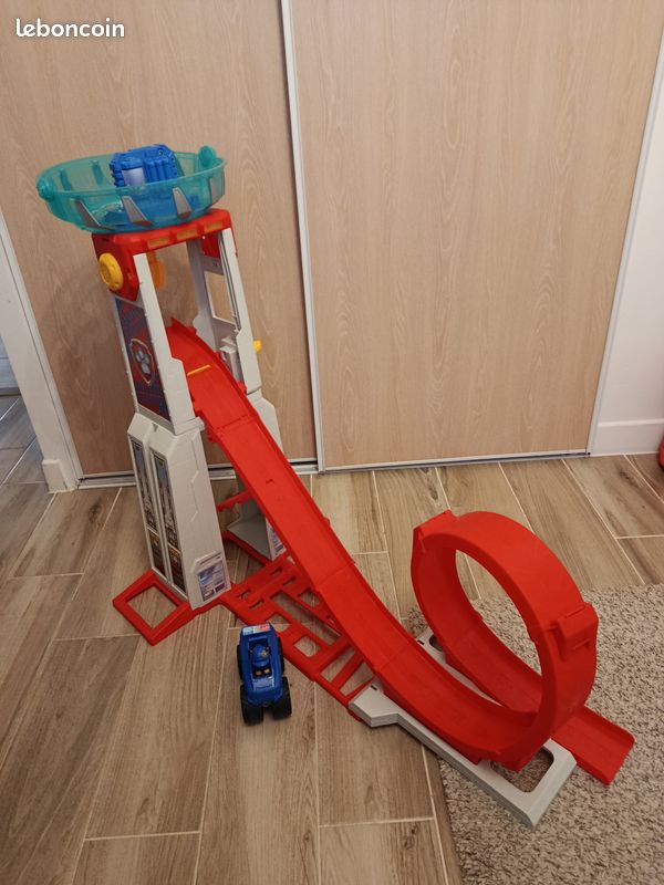 Circuit de cascade pour voitures enfant pat patrouille (image 1)