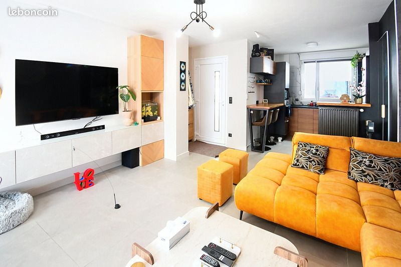 Maison 4 pièces 79 m² · à Mont-Saint-Martin · 79 m² · 237 000 €