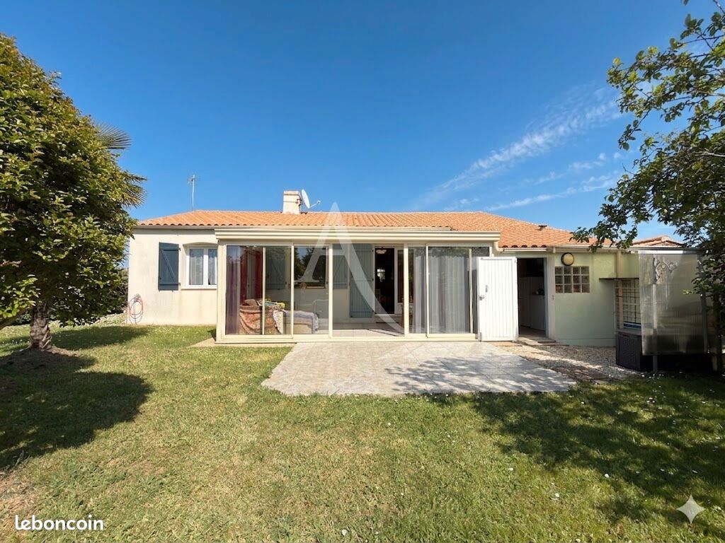 Maison 4 pièces 107 m² · à Givrand · 107 m² · 299 990 €
