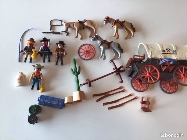 Playmobil 5248 - Chariot De Diligence, Cow-boys, Bandits Et Cheval Indien - NEUF