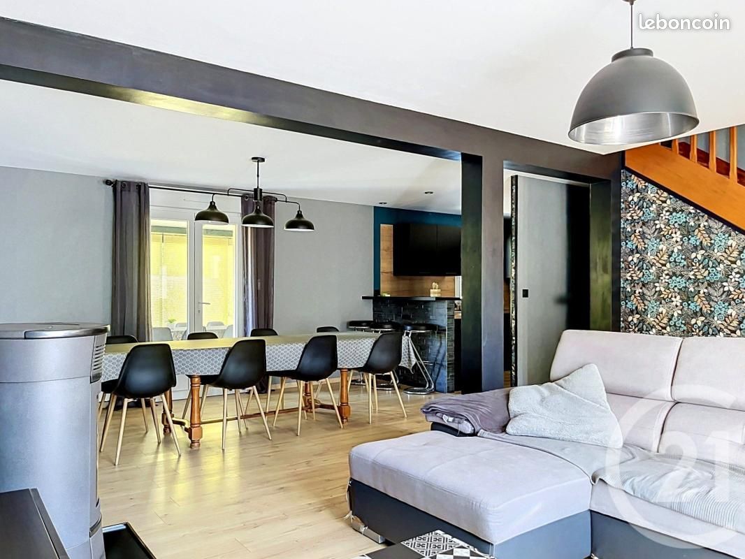 Maison 6 pièces 120 m² · à Louverné · 120 m² · 252 000 €