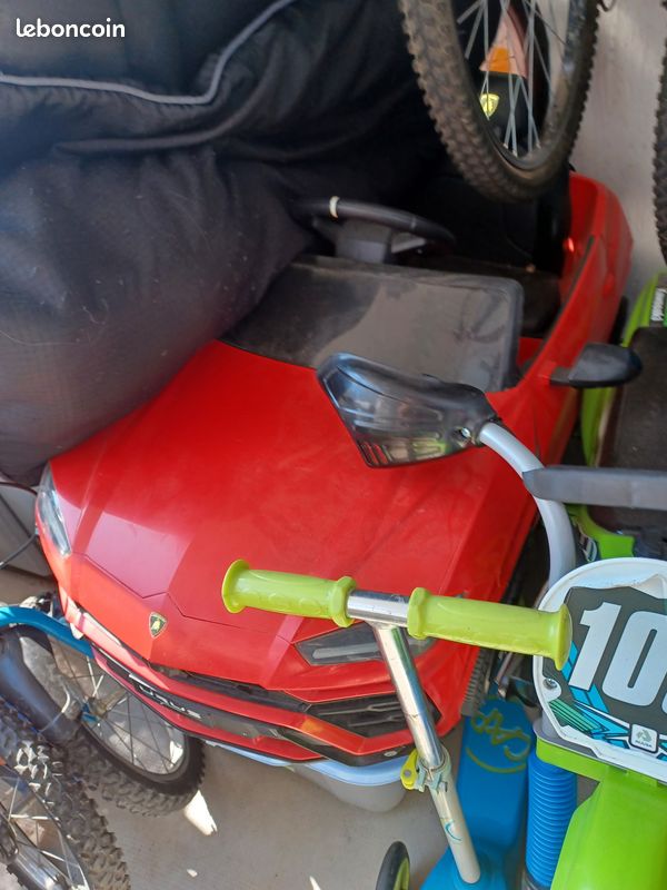 Voiture Lamborghini enfant (image 1)