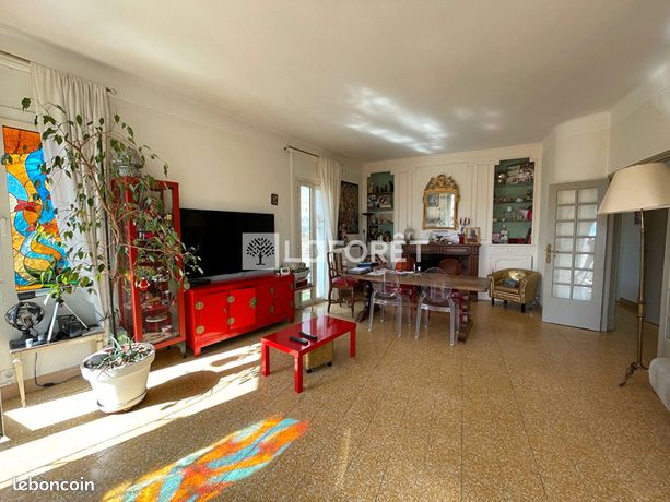 Appartement 5 pièces 130 m²