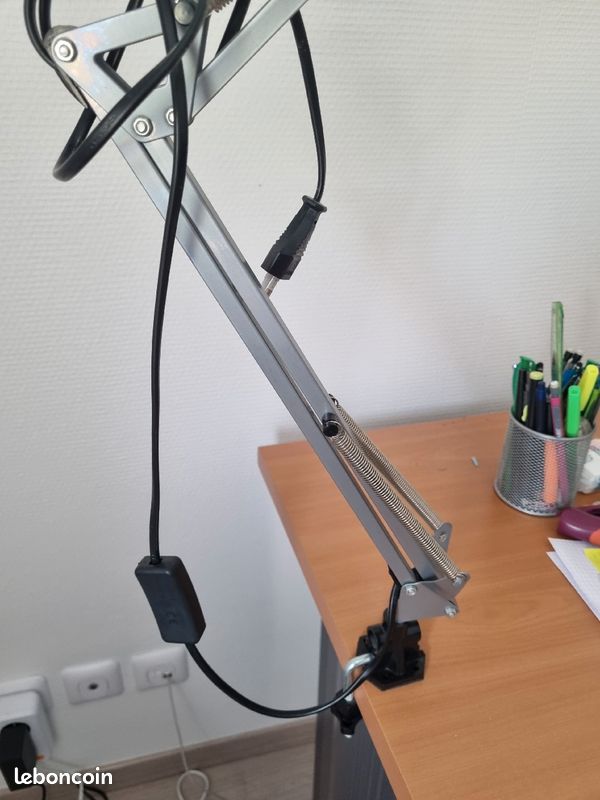 Lampe de bureau (image 2)