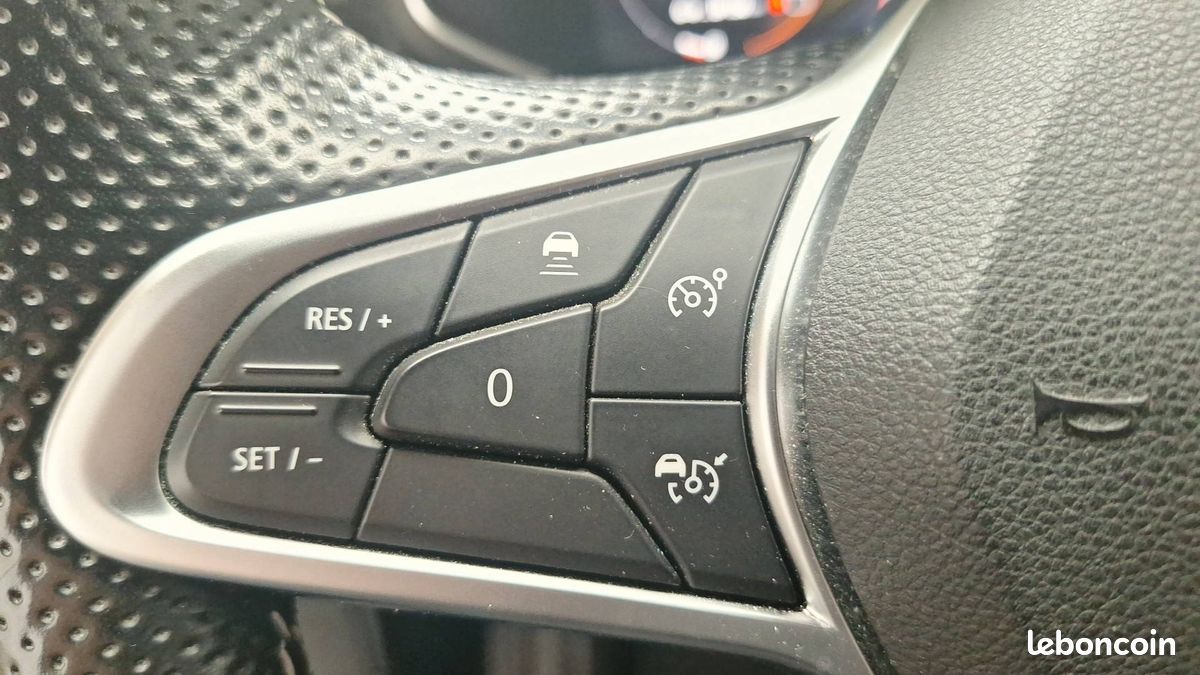 Renault arkana e tech hybride 145 22 engineered (image 24)