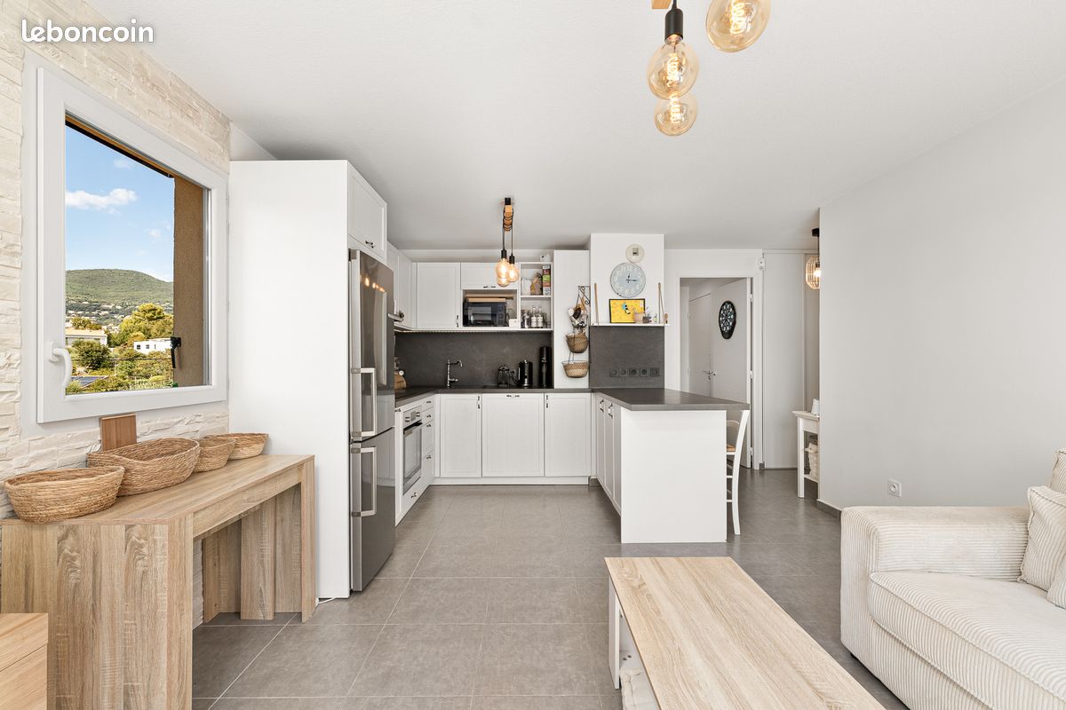 Appartement 3 pièces 59 m² · à Grasse · 59 m² · 249 000 €