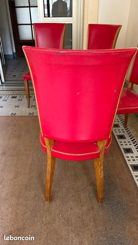 Chaises vintage bistrot années 50/60 en bois et skaï rouge – lot de 4 (image 3)