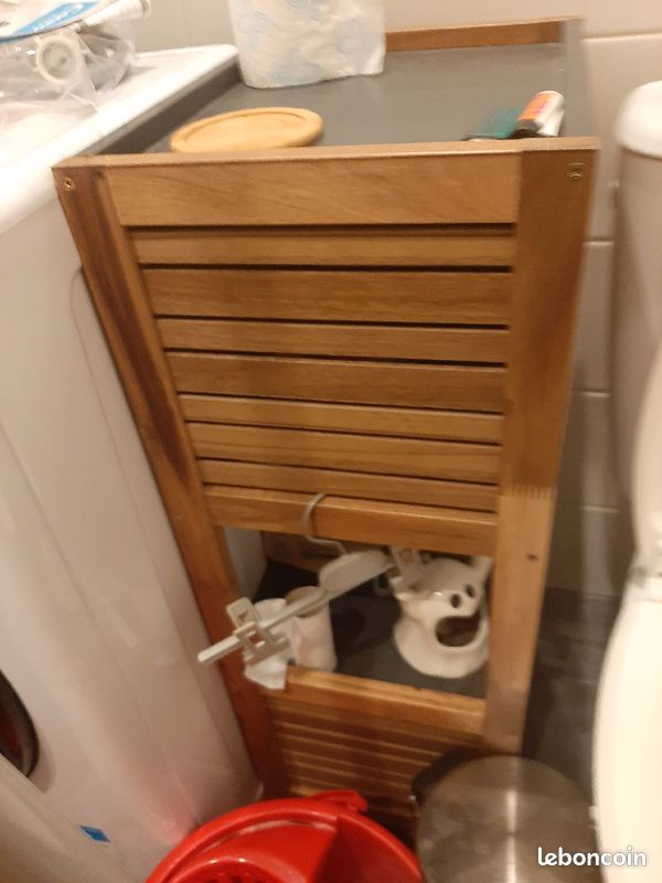 Étagère de salle de bain (image 1)