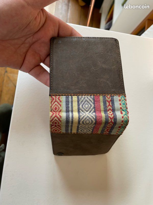 Portefeuille Élément en cuir (image 4)