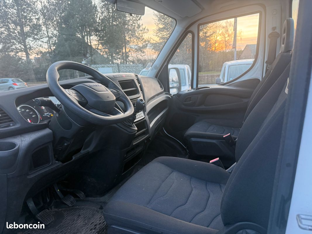 Iveco 35-160 chassis nu prix ht 26500 (image 3)