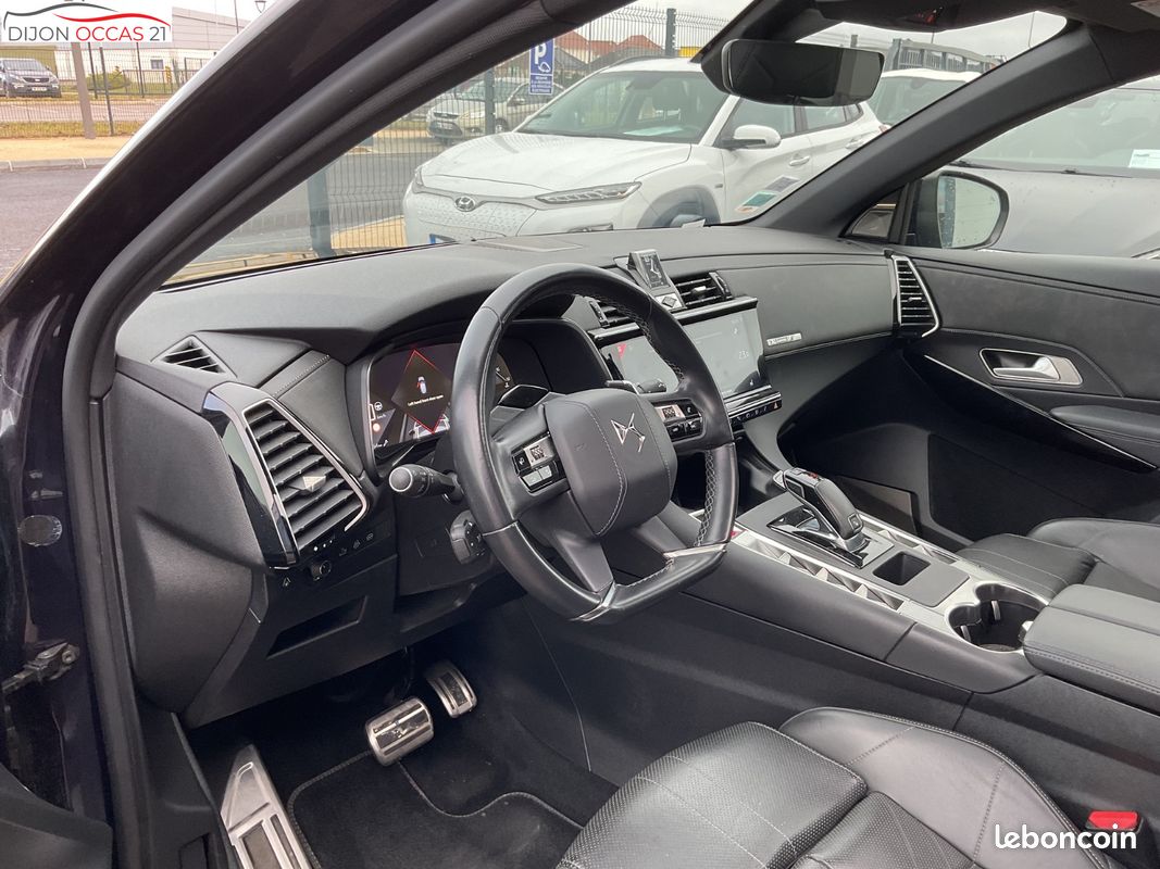 DS DS7 CROSSBACK BlueHDi 180 EAT8 Louvre (image 22)