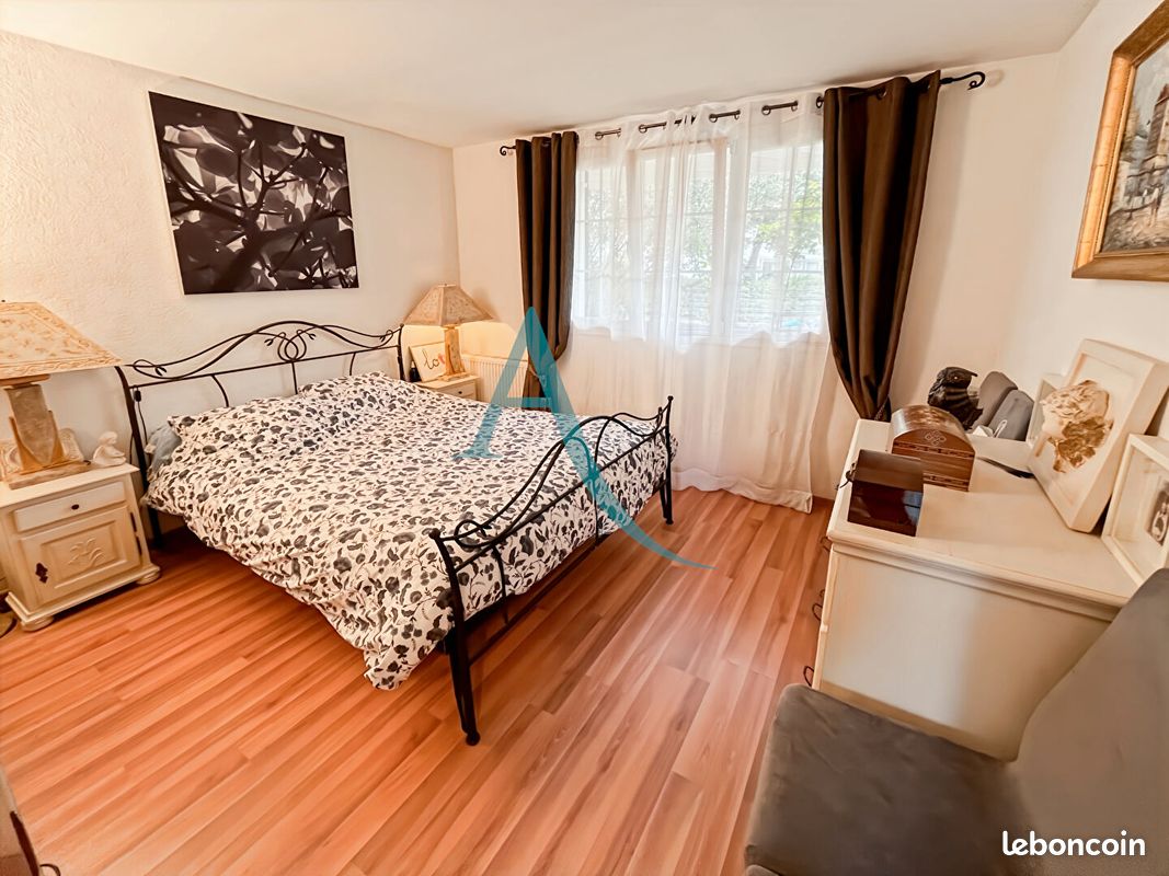 Maison 8 pièces 131 m² (image 6)