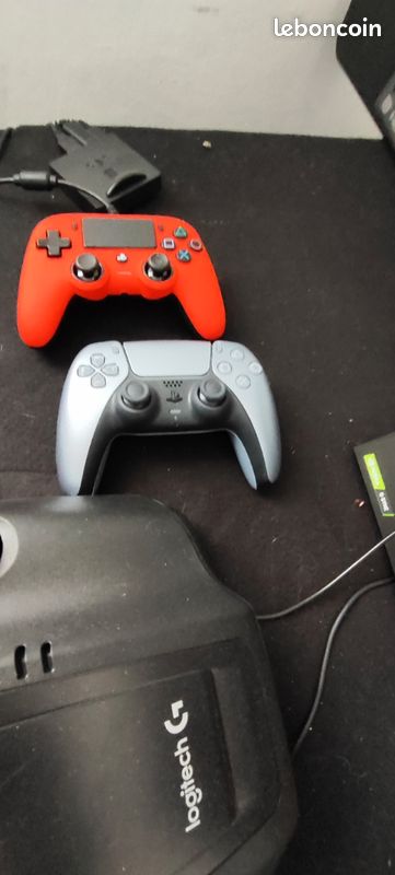 Je vend ma ps5 une manette et écran à 500 - Jeux vidéo