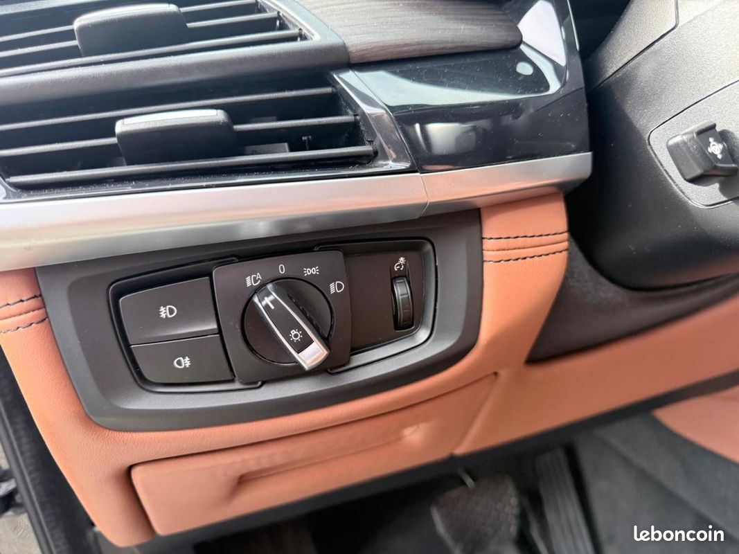 BMW X5 xDrive 40d - BVA Sport 5pl F15 F85 M Sport PANO/BO/ELECS/CHAUFFANTS/AMBIANCE/HEADUP (image 15)