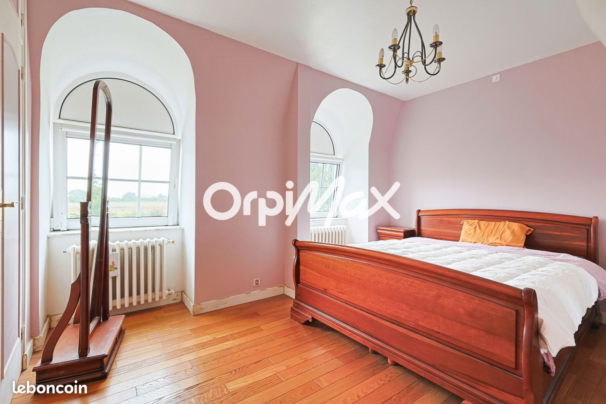 Maison 6 pièces 180 m² · à La Chapelle-d'Armentières · 180 m² · 588 200 €