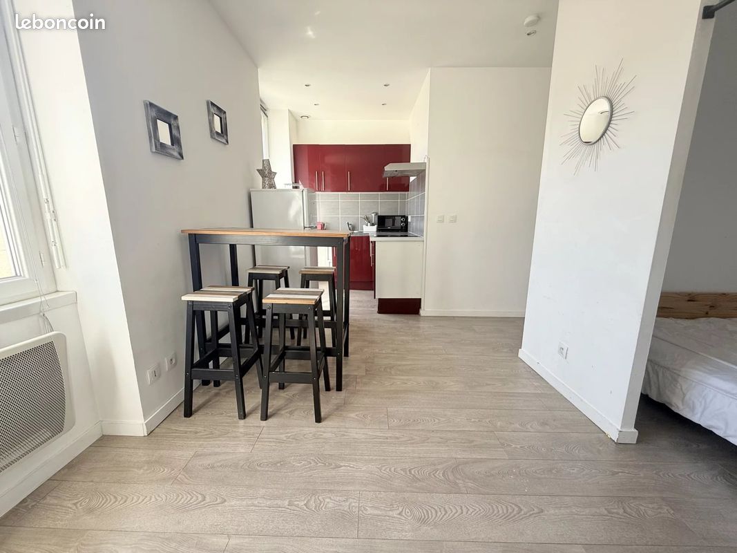 Appartement 1 pièce 25 m² · à Saint-Étienne · 25 m² · 420 €