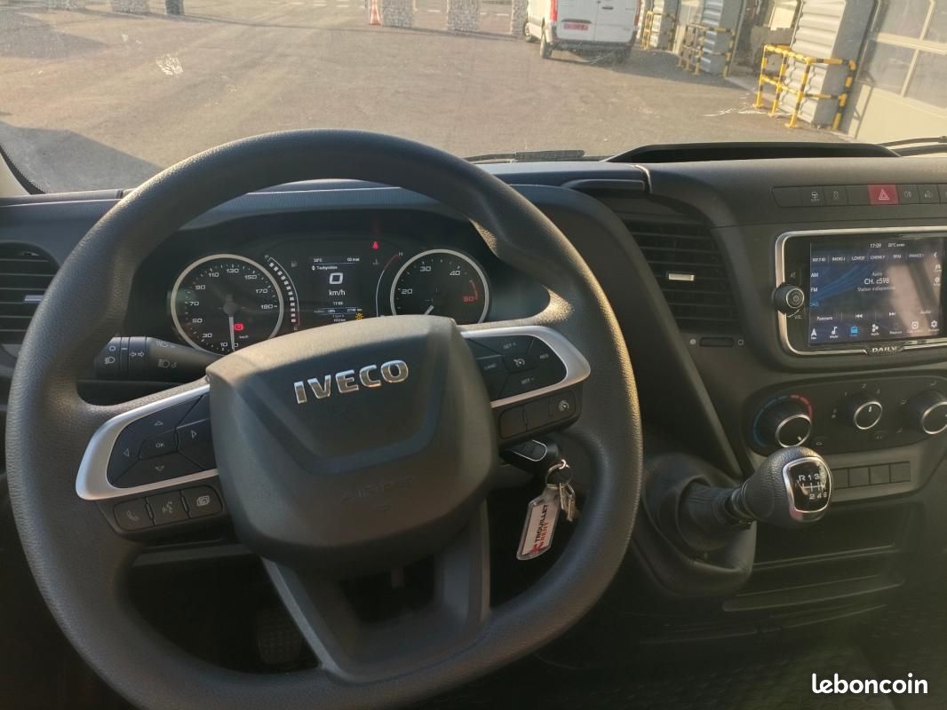 Iveco Daily CHASSIS CABINE FRIGO POSITIF/NEGATIF 12M3 160 CV RJ HAYON 3,5 T (image 10)