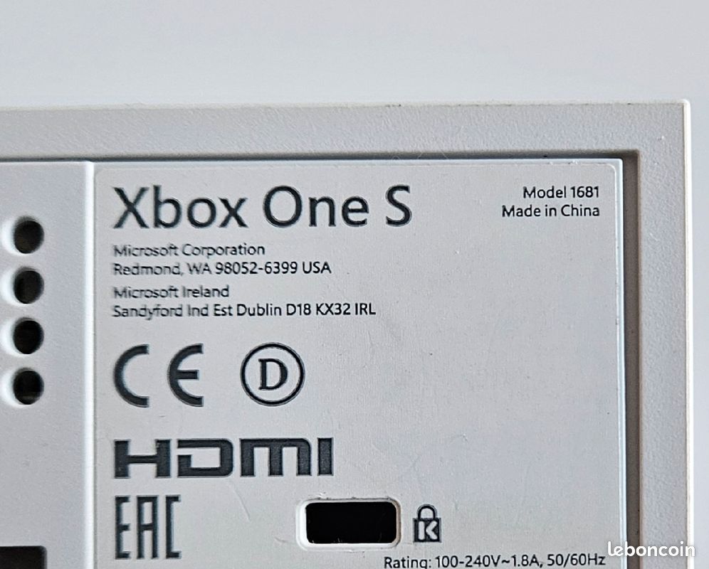 Xbox one s - 1tb - 4k blu-ray (image 5)
