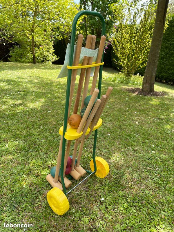 UISEBRT Jeu De Croquet Bois Jardin – 4 Joueurs, Pin Naturel, 9 Portes, 2 Piquets, 4 Maillets