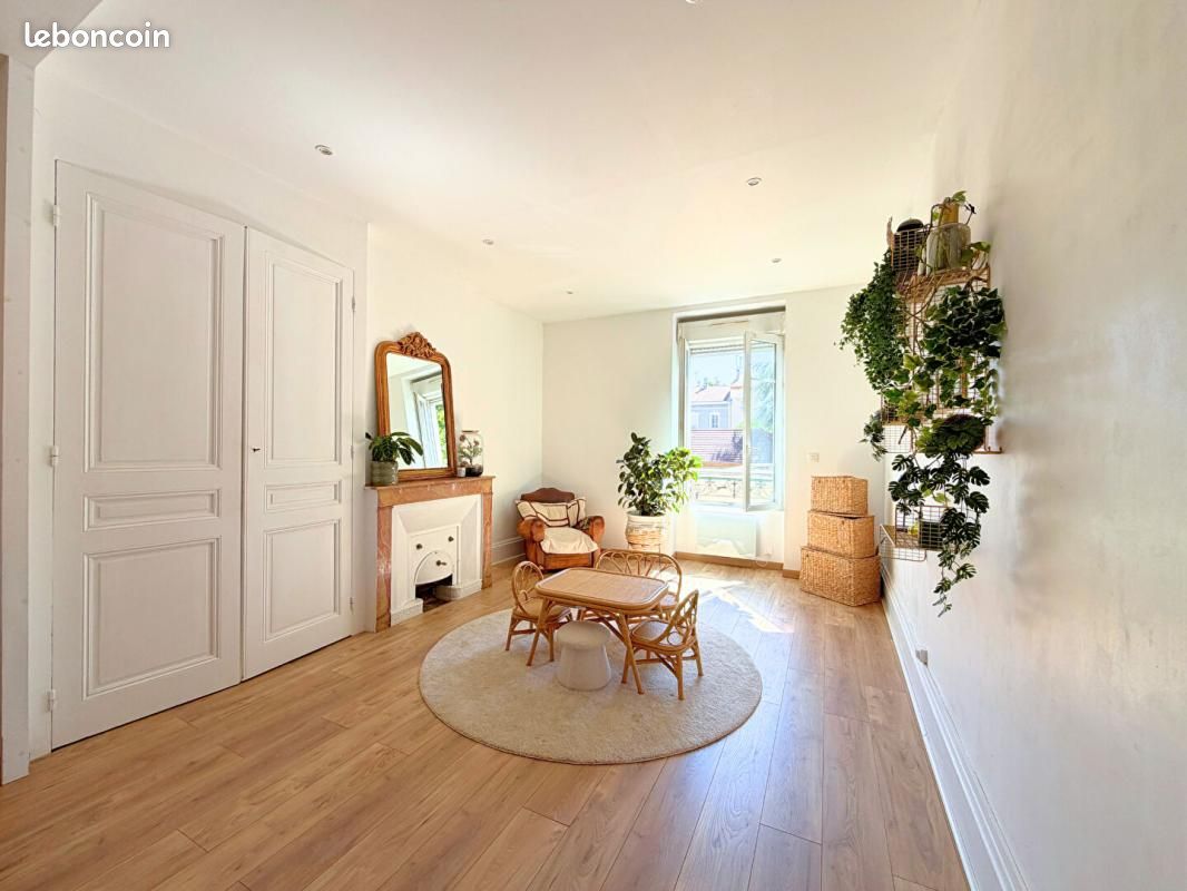 Appartement 4 pièces 103 m² · à Oullins-Pierre-Bénite · 103 m² · 395 000 €