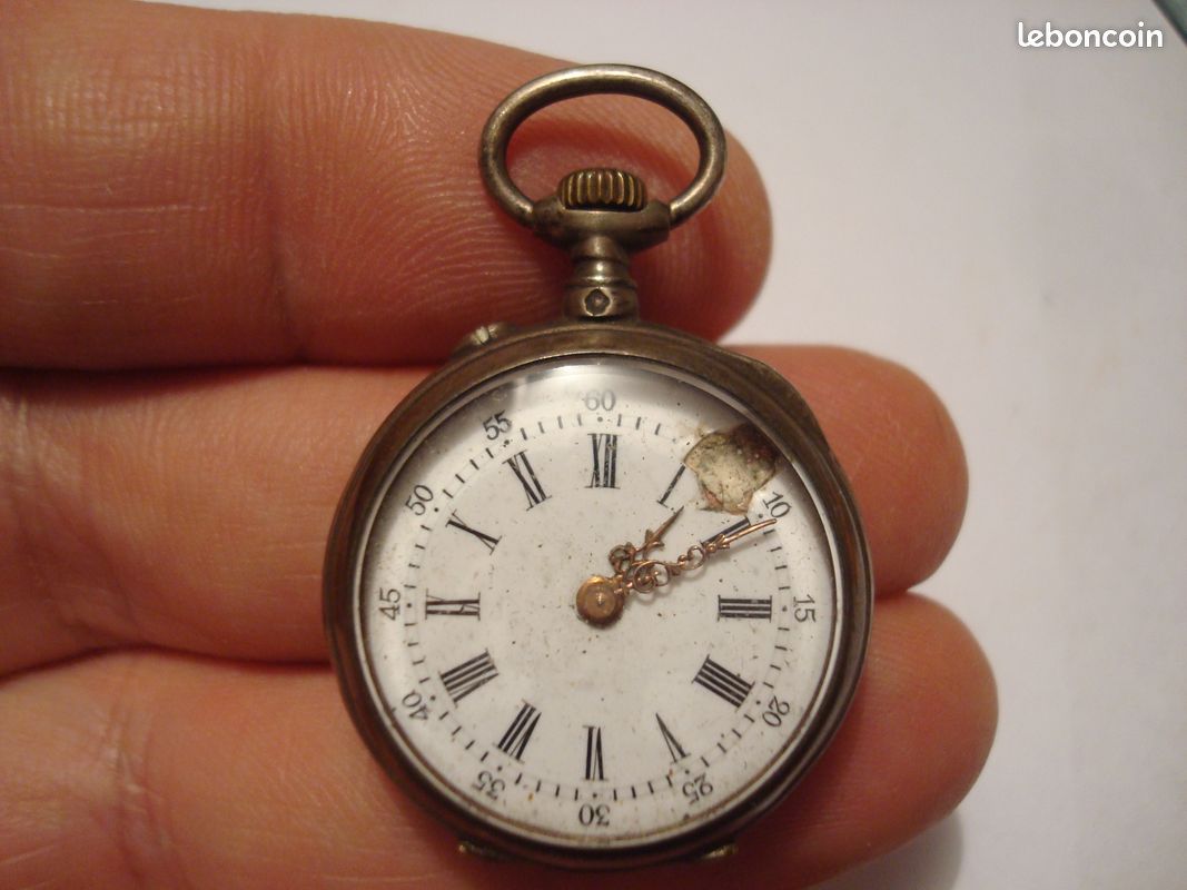 Montre Gousset Argent émaillé Rouge - à Réparer - Vintage - état TB