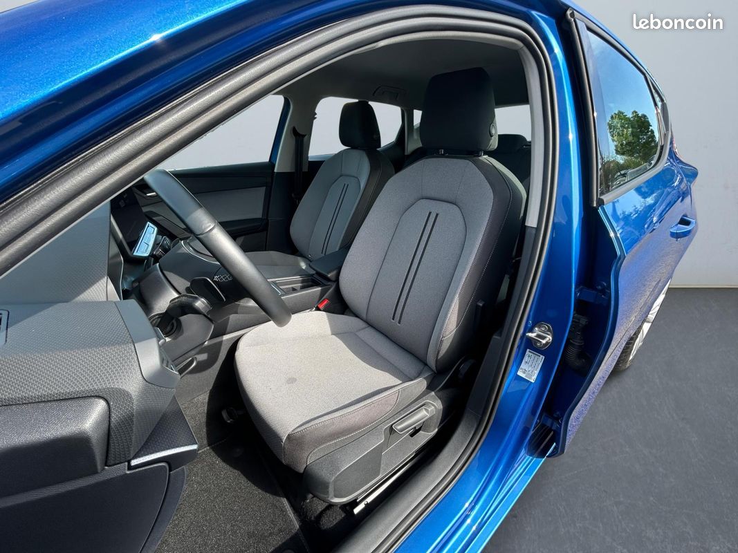 SEAT Leon 1.5 eTSI Hybrid 115 DSG7 Copa (image 10)