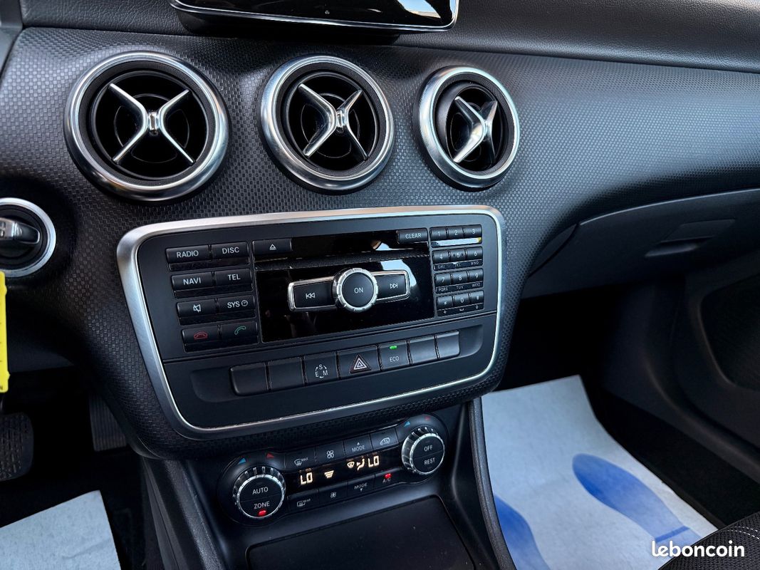 MERCEDES CLASSE A BUSINESS 200 CDI BlueEFFICIENCY Business Executive 7-G DCT A (image 12)