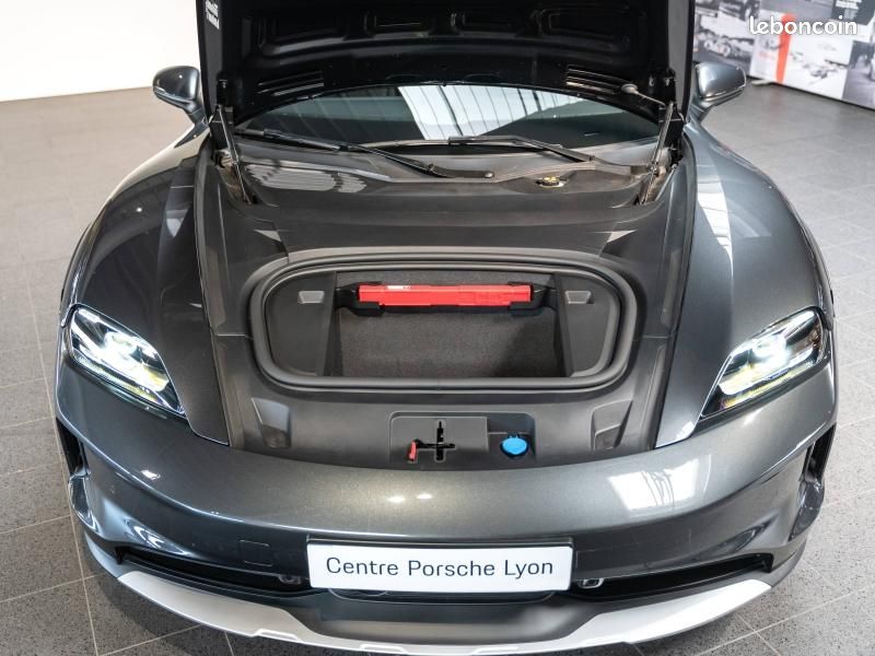 Porsche Taycan 435ch 4 avec batterie performance plus (image 39)
