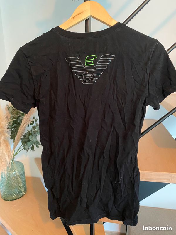 Tee-shirt Emporio Armani noir – Motif dos vert – Col V – Taille L (image 4)