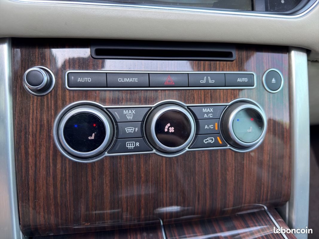 Land Rover Range Rover 3.0 354 Autobiography Hybrid (image 21)