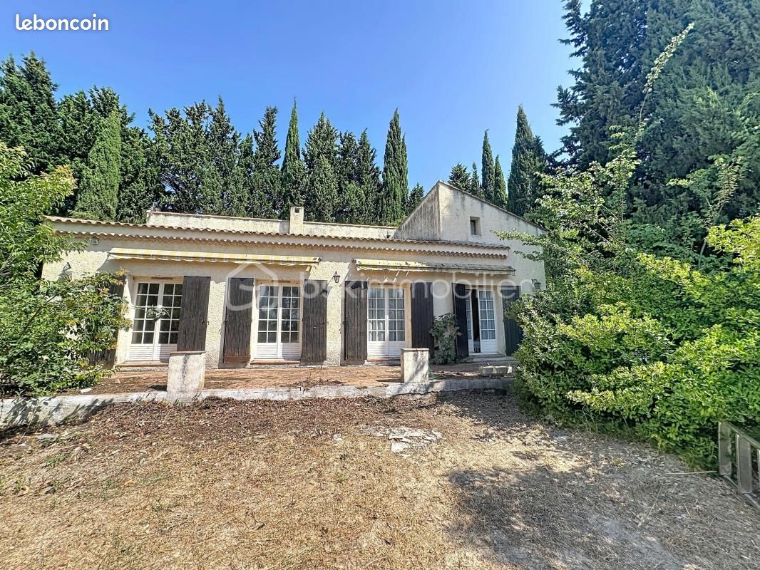 Maison 5 pièces 120 m² · à Pélissanne · 120 m² · 384 000 €
