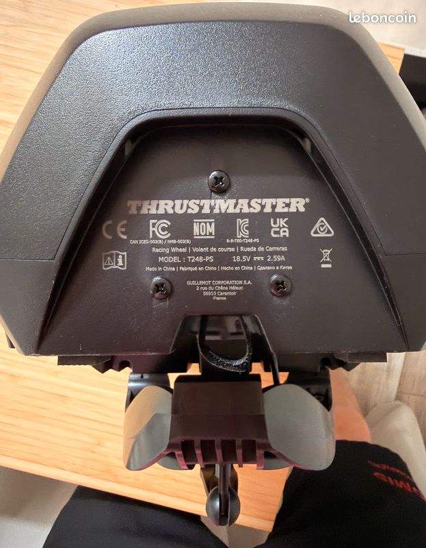Volant Thrustmaster T248 PS5 / PS4 / PC + pédalier (image 2)
