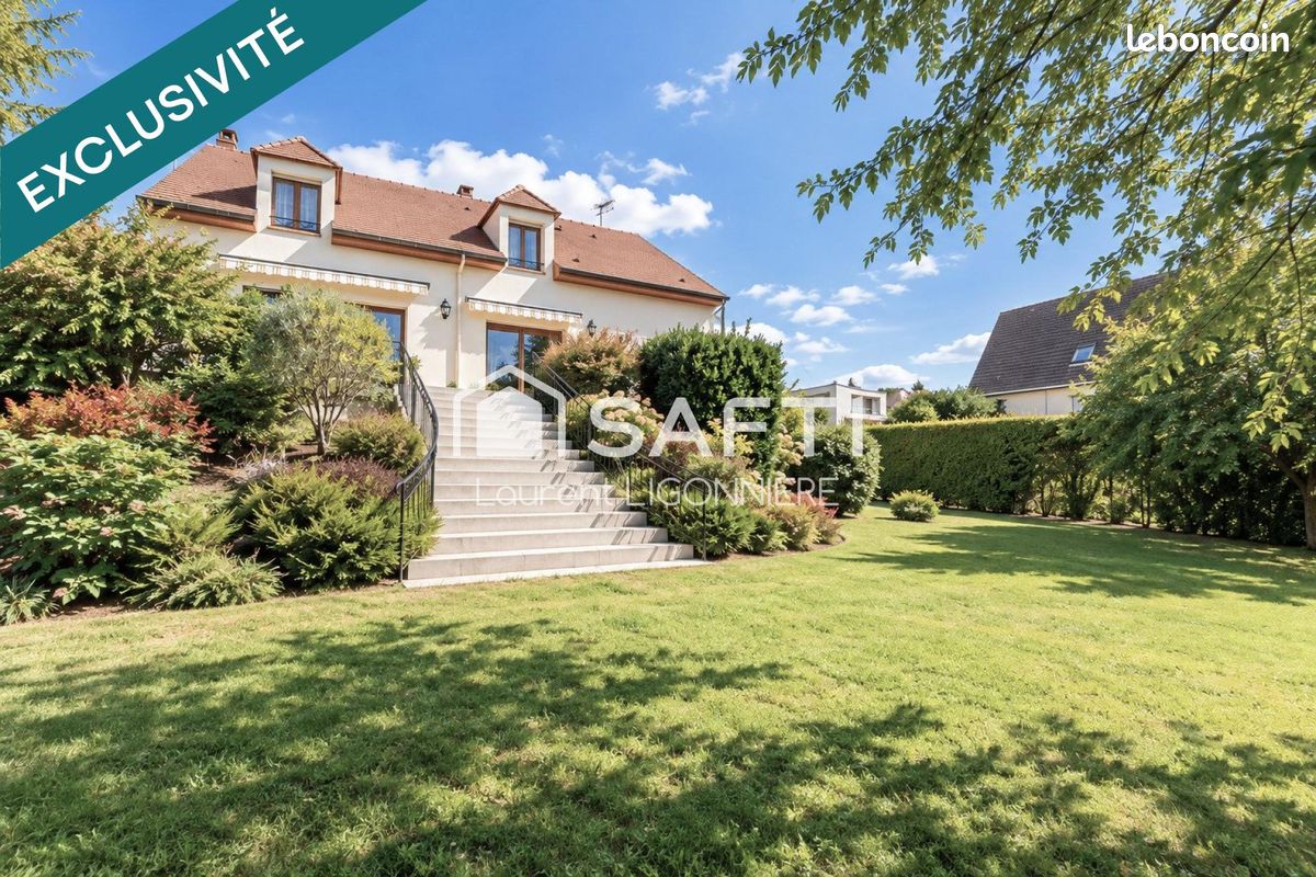 Maison 6 pièces 190 m² · à Santeny · 190 m² · 690 000 €