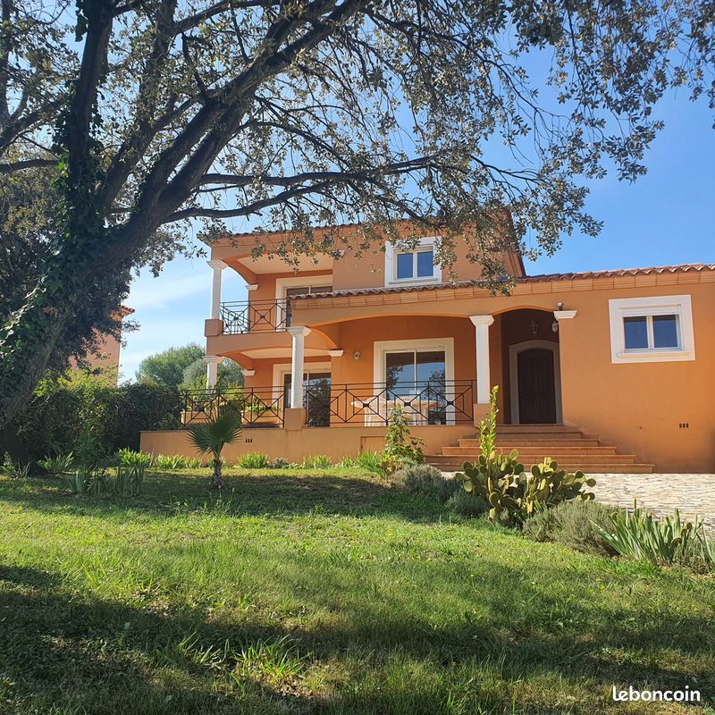 Maison 5 pièces 146 m² · à Uchaud · 146 m² · 451 500 €