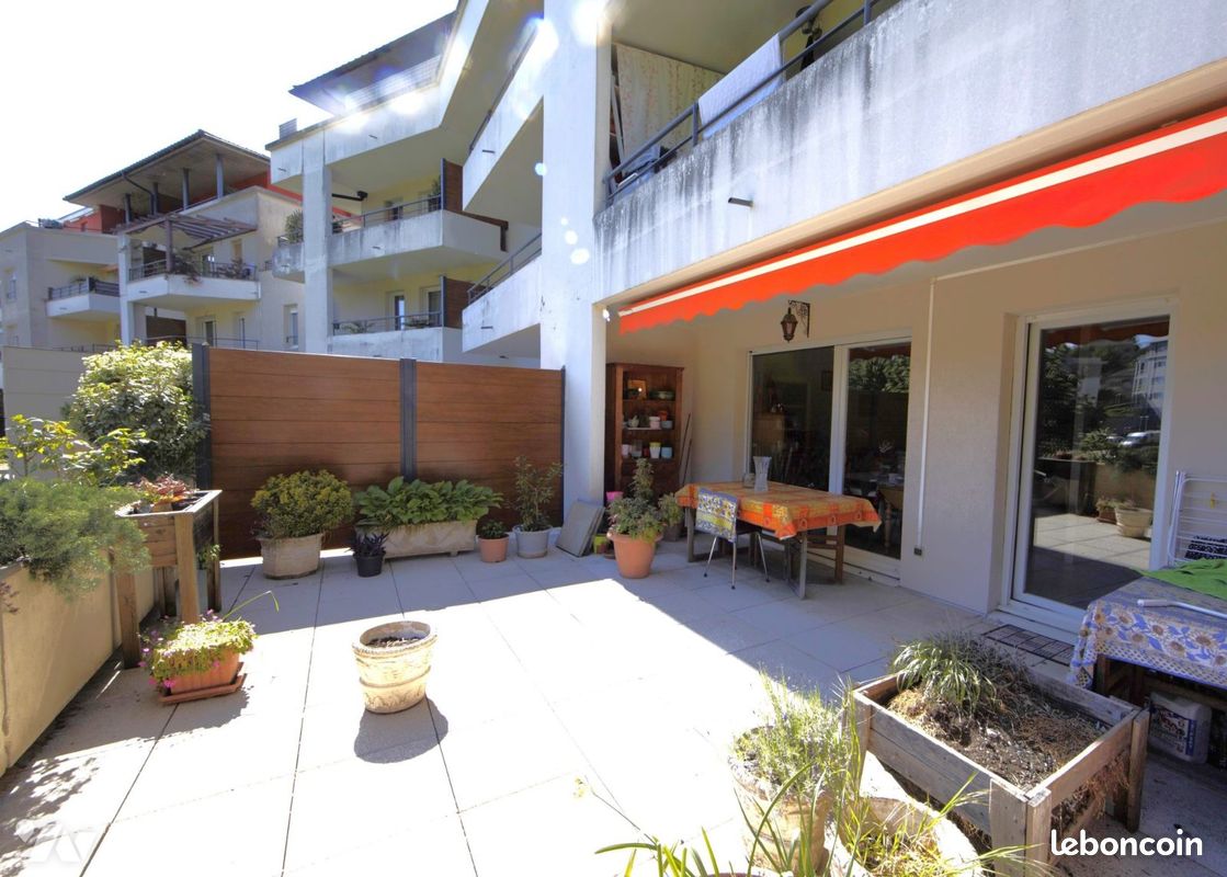 Appartement 3 pièces 74 m² · à Montmélian · 74 m² · 250 000 €
