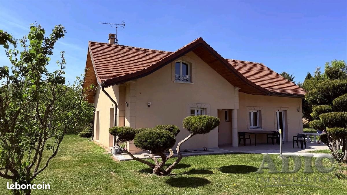 Maison 6 pièces 160 m² · à Dammartin-en-Goële · 160 m² · 630 000 €