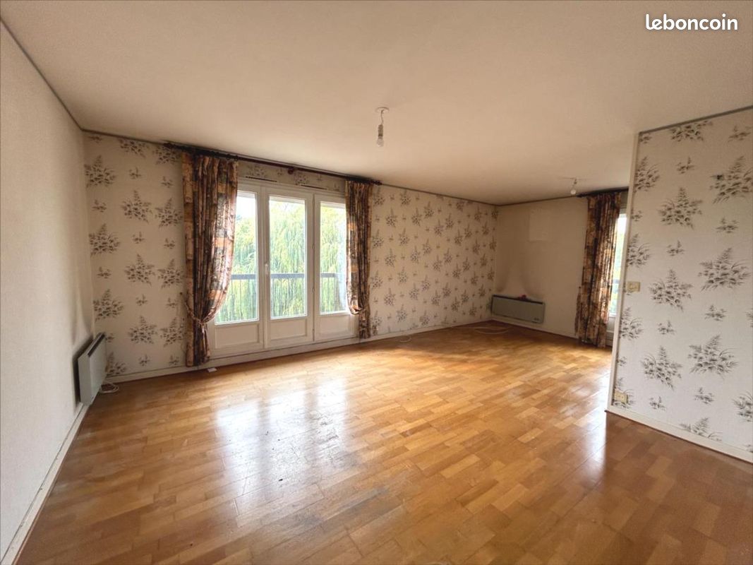 Appartement 4 pièces 85 m² · à Saint-Brice-Courcelles · 85 m² · 160 000 €