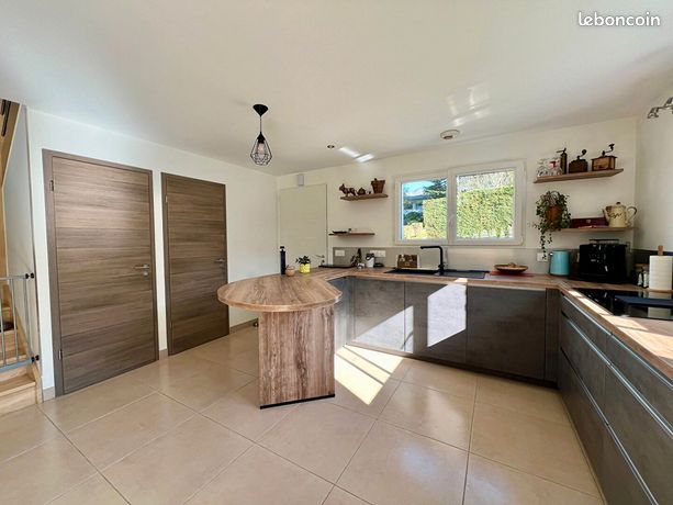 Maison 4 pièces 84 m²