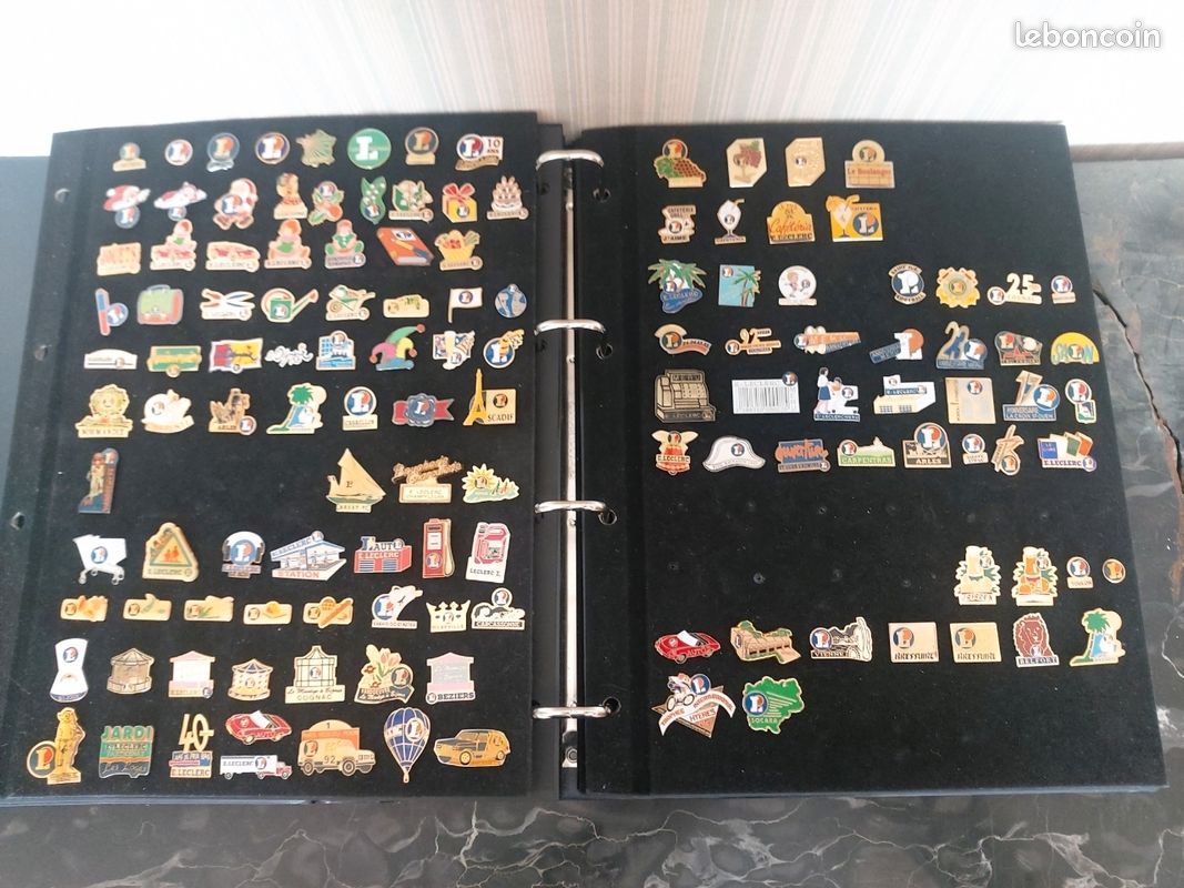 Pin's Collector FERIA BEZIERS Hérault - Émail - Ville De France - Occasion
